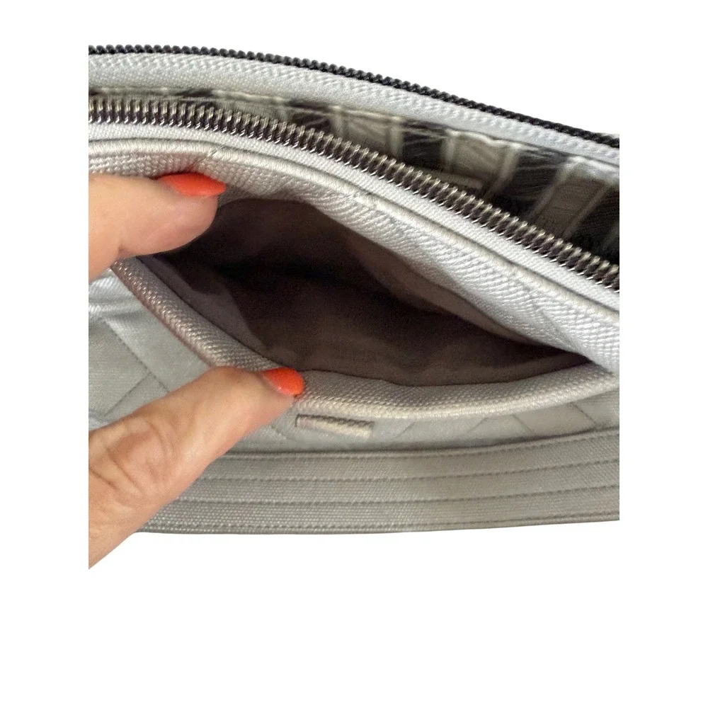 Lug Harmony Metallic Silver Quilted Crossbody Bag Shoulder‎ Purse Organizer